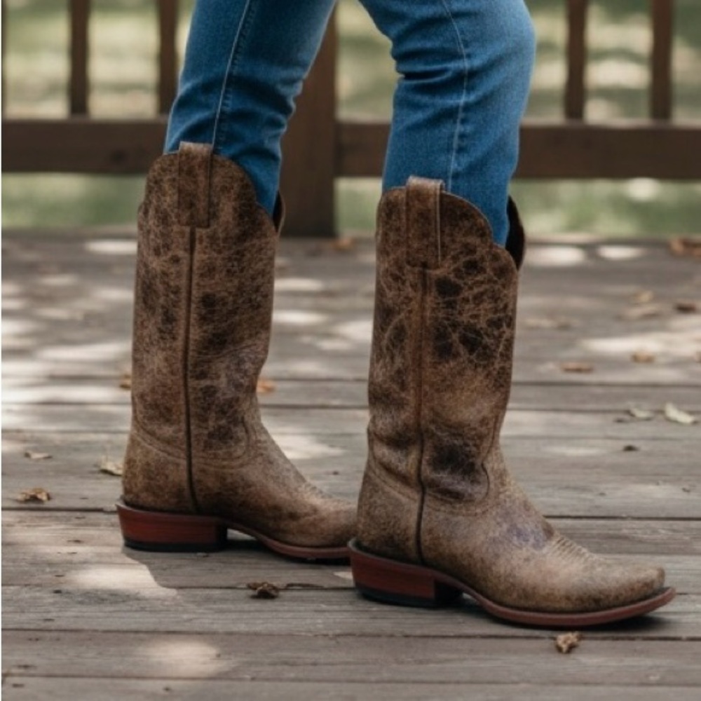 Justin Classic Distressed Brown Western Cowboy Boots